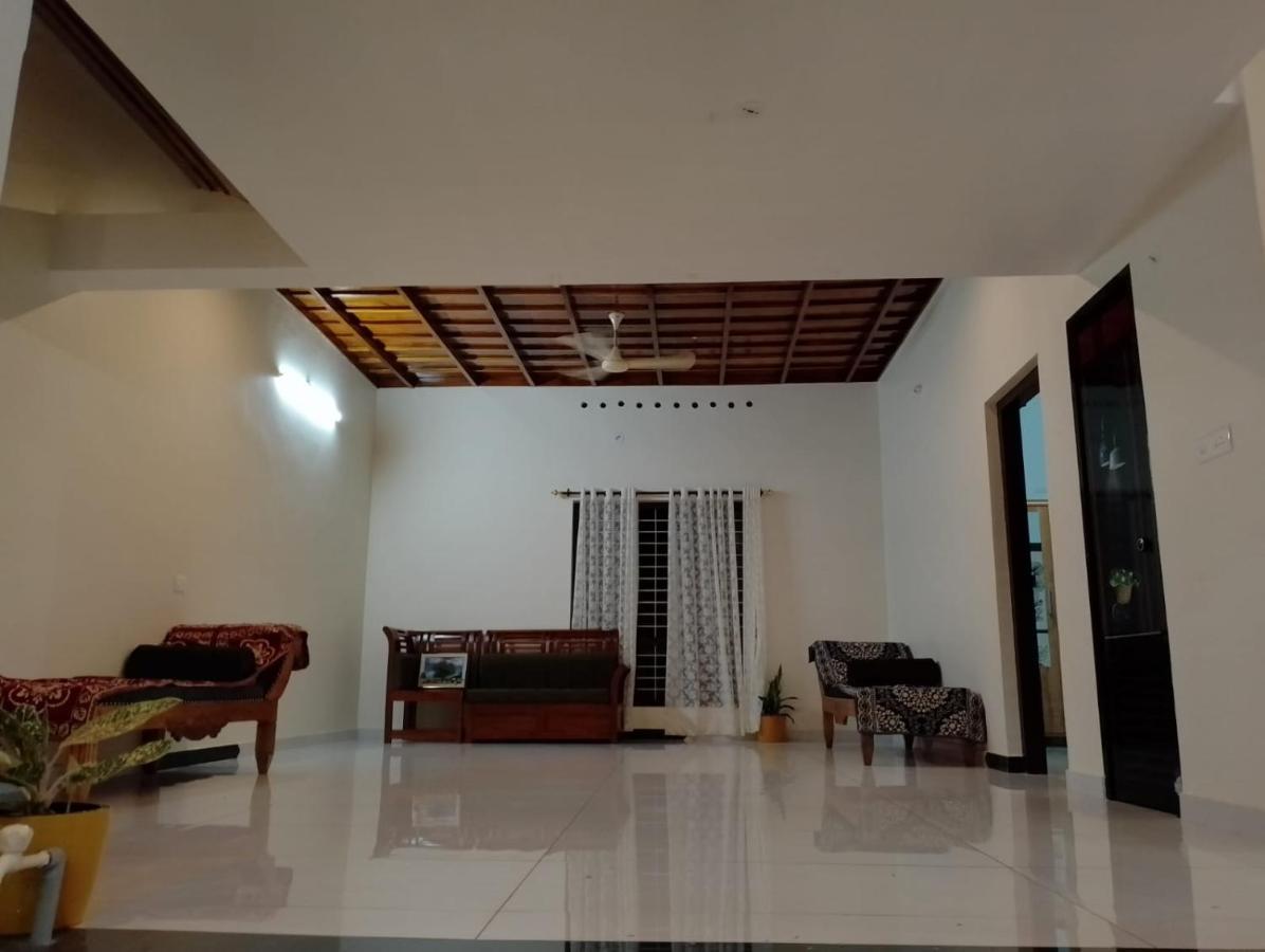 Nallukettu Service Villa Mundrothuruth ภายนอก รูปภาพ
