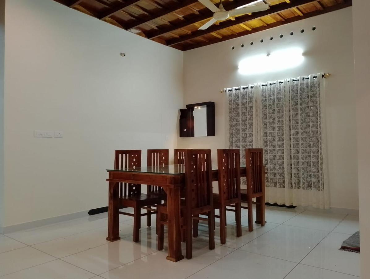 Nallukettu Service Villa Mundrothuruth ภายนอก รูปภาพ
